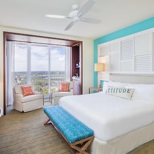 Sunset King Room Intracoastal View